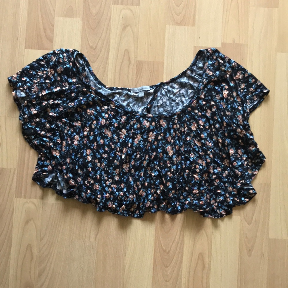 Cute flower printed crop top